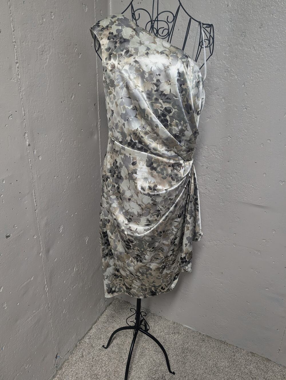 London Style Nights Satin Floral Draped Faux Wrap Cocktail Dress Size 12
